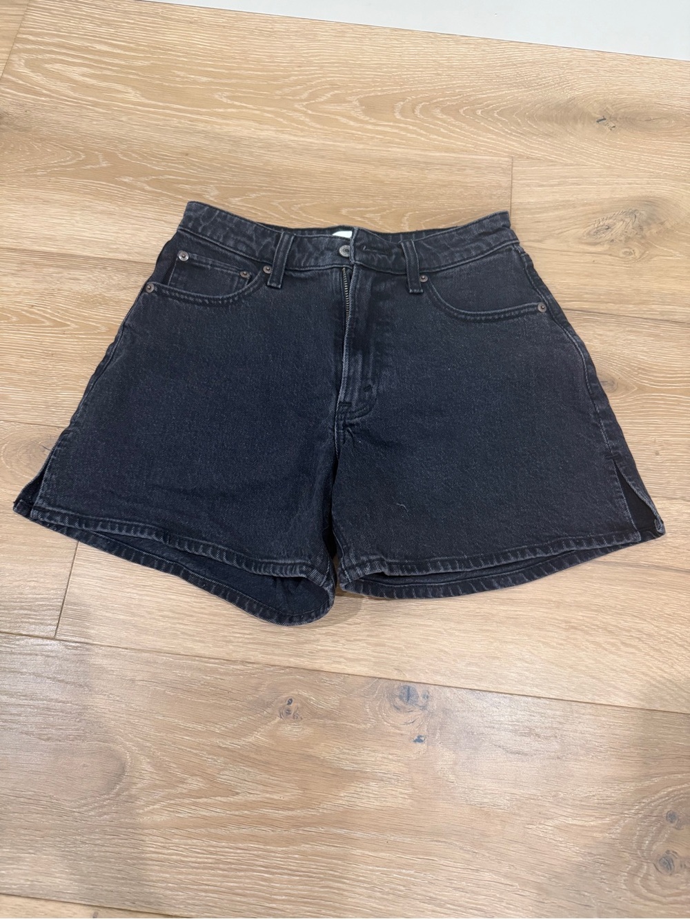 Abercrombie Curve Love Dad High Rise shorts - size 26